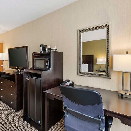 เบสท์ เวสเทิร์น วอเทอร์ทาวน์ ฟอร์ท ดรัม Hotel วอเตอร์ทาวน์ ภายนอก รูปภาพ